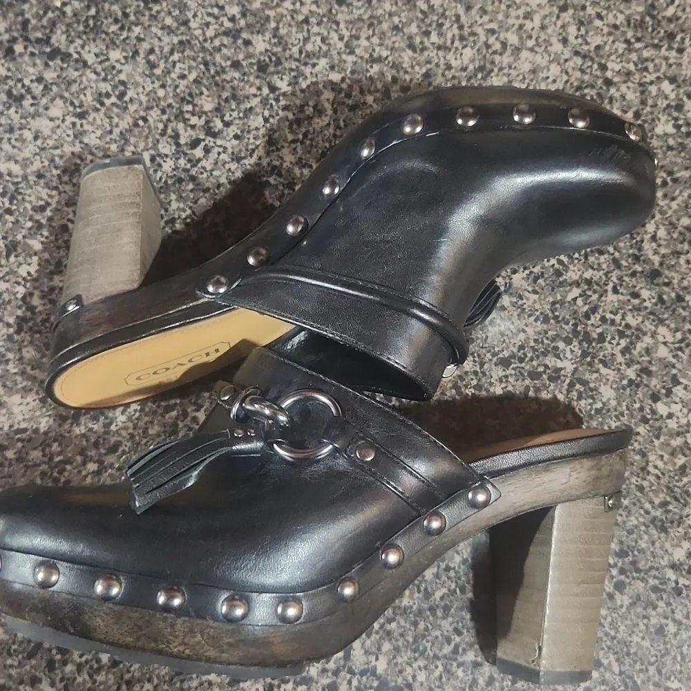 Coach Shasha studded mule size 5.5 black EUC